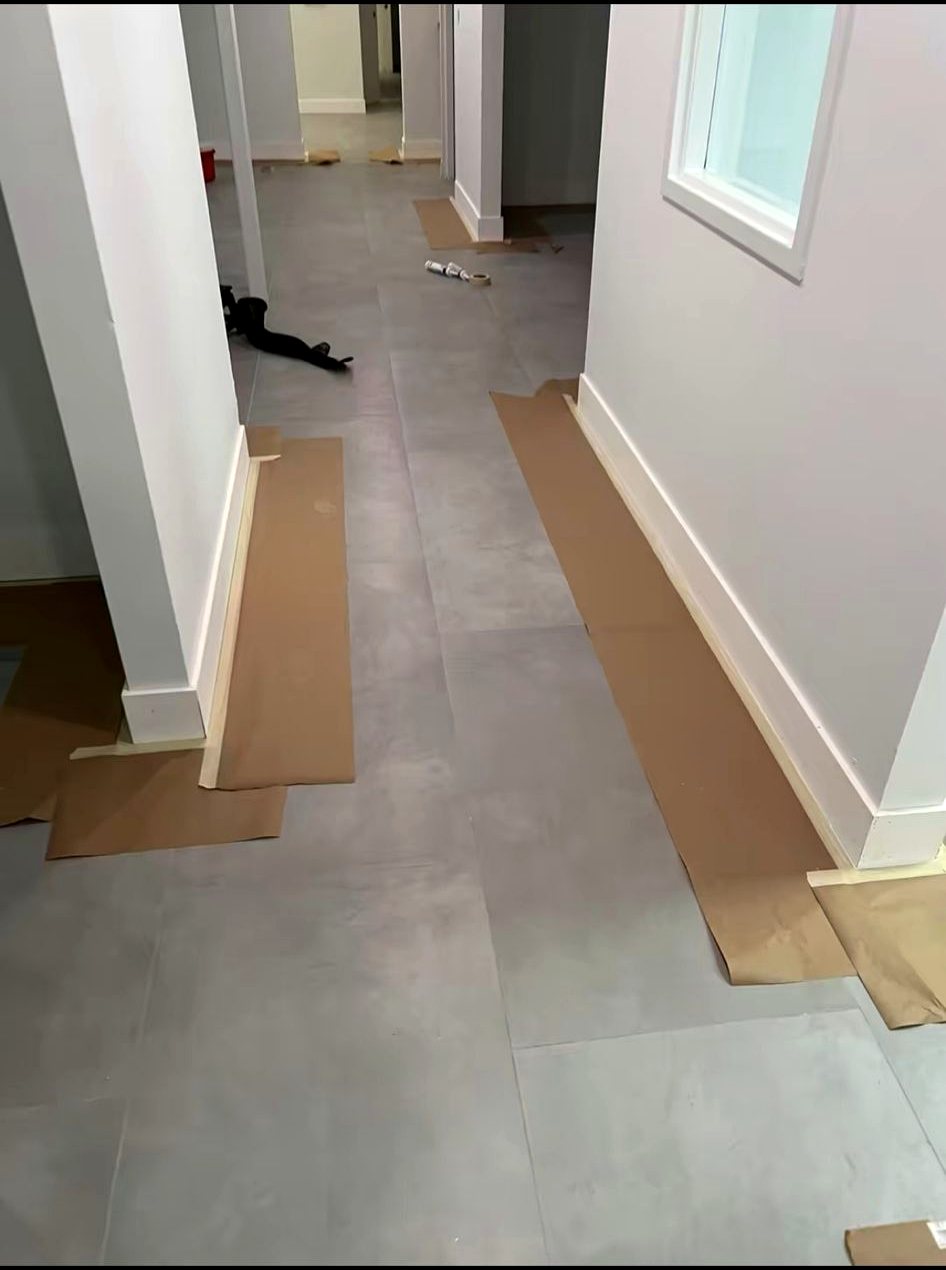 Hallway wall finish by AMM PAINTER LLC